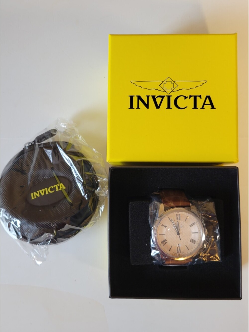 Invicta 47773 Celestial Men’s 43mm Quartz Leather Band Watch & Invicta Case!